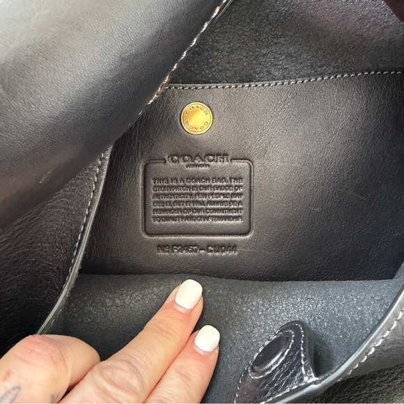 COACH > Brooklyn Shoulder Bag 39 - Picture 5 of 15